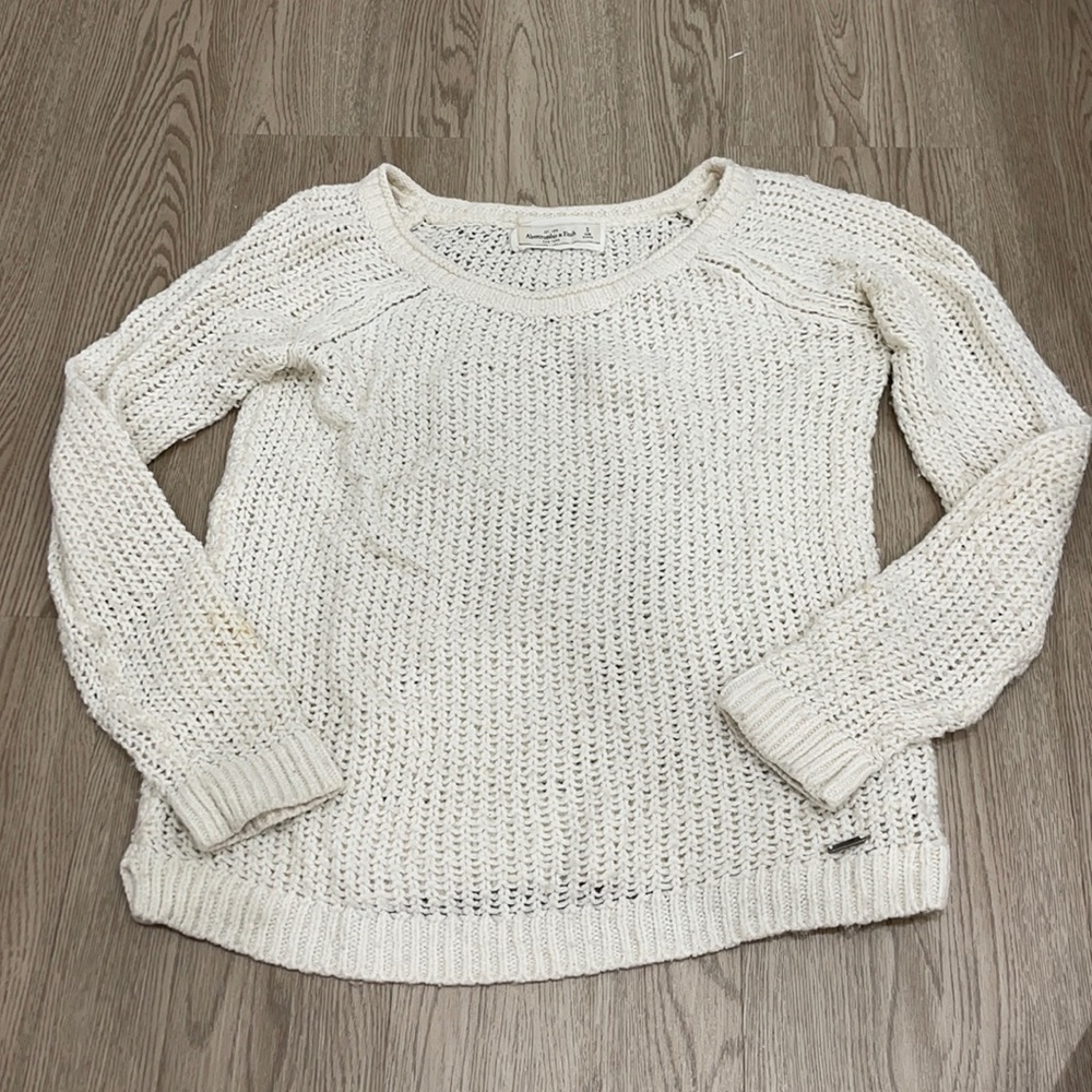 White Abercrombie Sweater Small